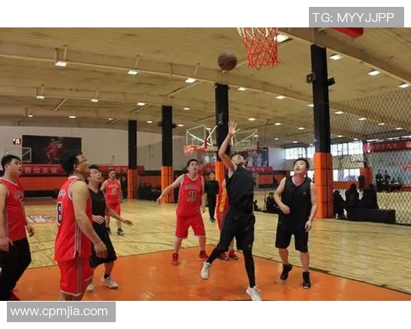 打篮球的明星是谁他们在赛场上的精彩瞬间和独特风采展示